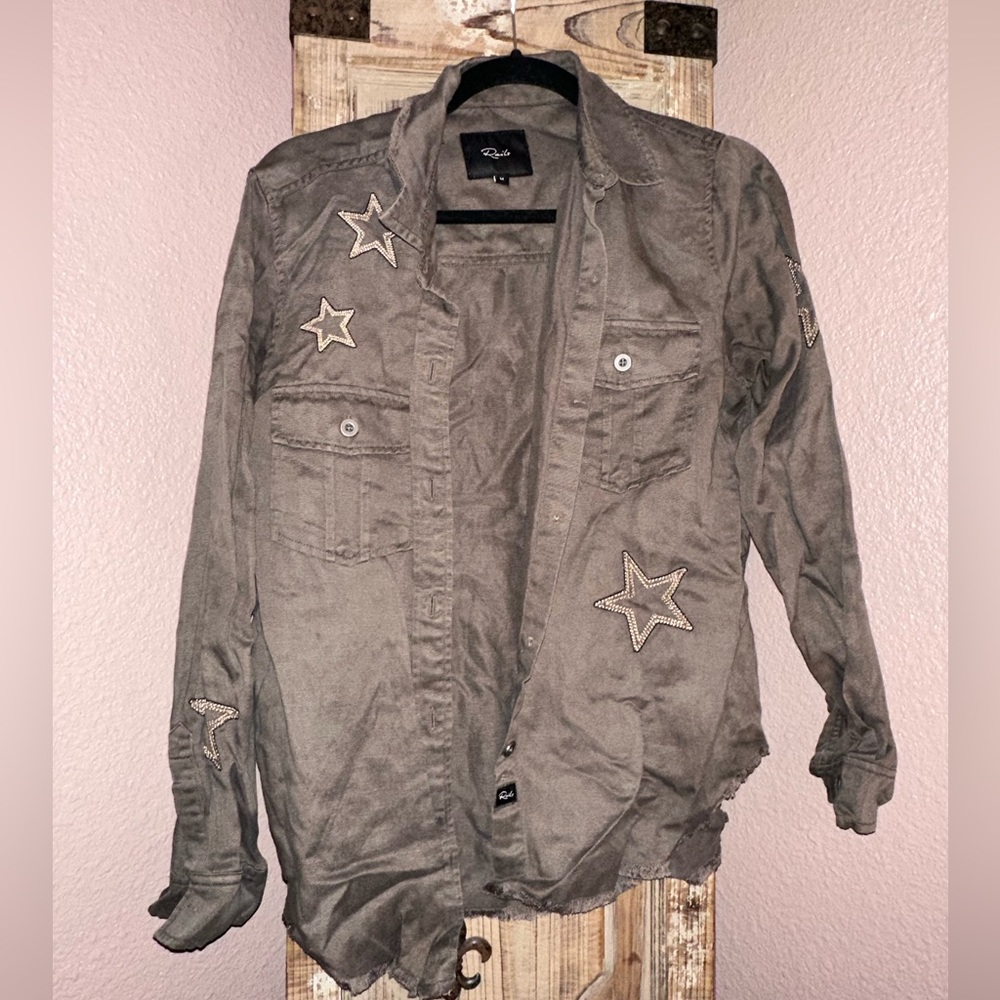 Rails Frayed & In Vintage Wrinkled Army Green Emb… - image 1